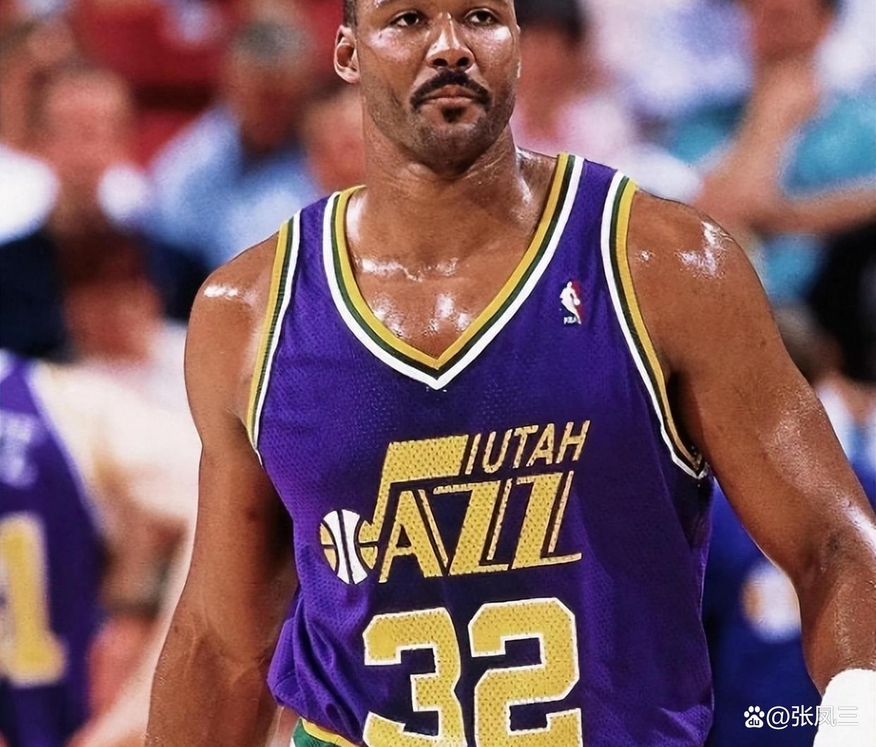 爱游戏平台下载-关于犹他爵士迎葡超关键赛；今夜篮板制胜；质疑声仍在；更衣室氛围转暖的信息