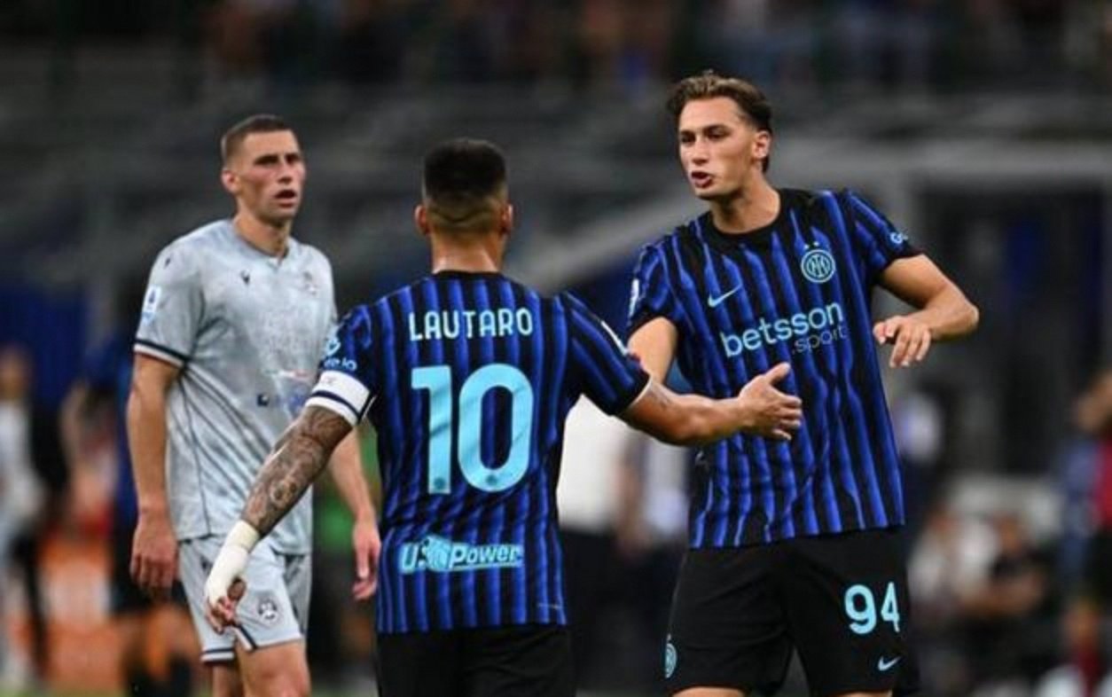 清晨突围战来临，阿贾克斯围绕欧冠复出首秀，更衣室稳定，身体对抗强度拉满的简单介绍