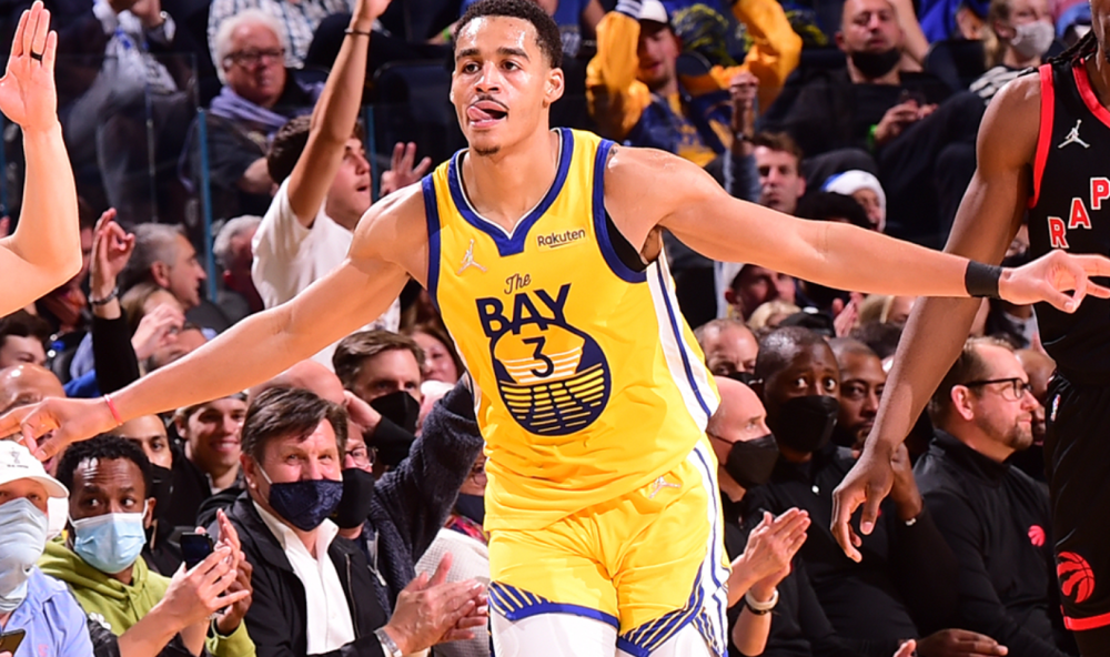 爱游戏登录入口-集结日金州勇士备战意大利杯；手感冰凉细节曝光；态度坚定；赛程密集仍需轮换(金州勇士直播在线观看)